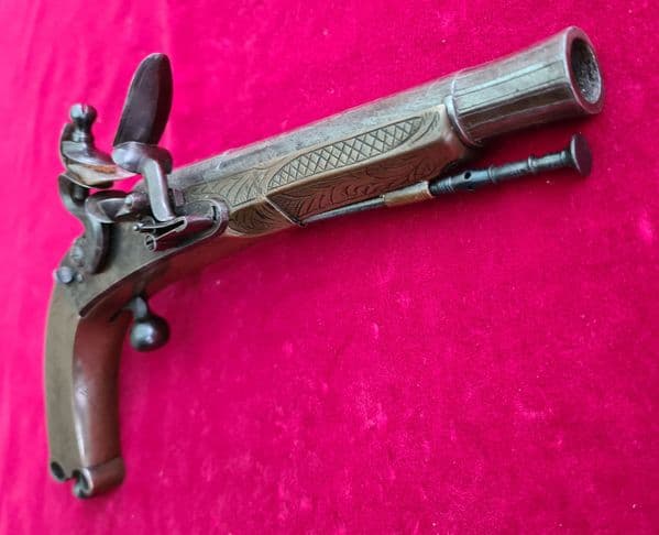A rare Scottish Rams horn brass Highlander's flintlock pistol made by ROSS of EDINBURGH. Ref 3743